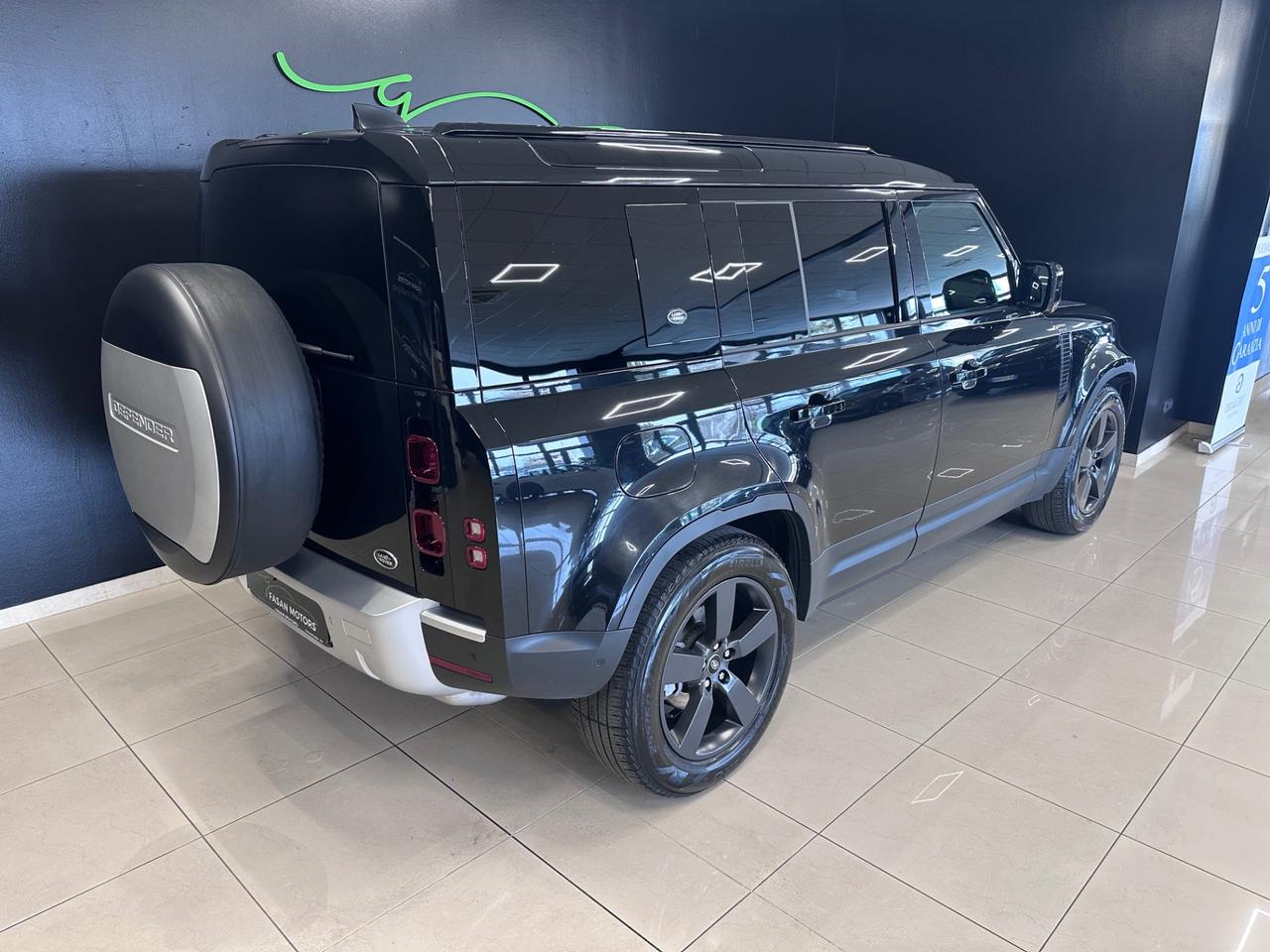 Land Rover Defender 110 3.0d i6 mhev SE awd 250cv auto