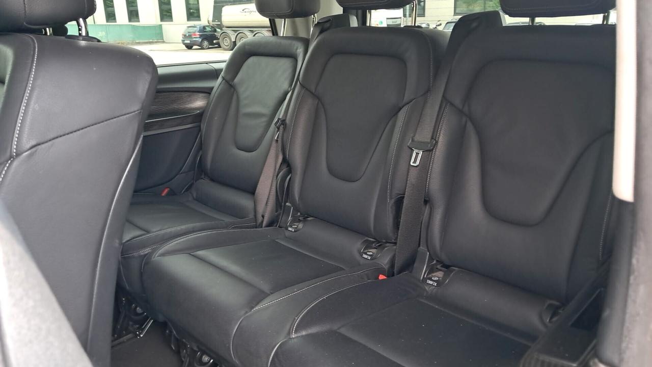 Mercedes-benz V 220 d Automatic 4Matic Premium Long