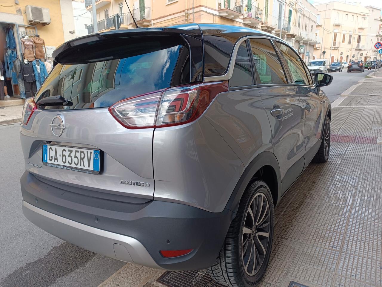 Opel Crossland X 1.5 D 102 CV Ultimate Navi Camera Full