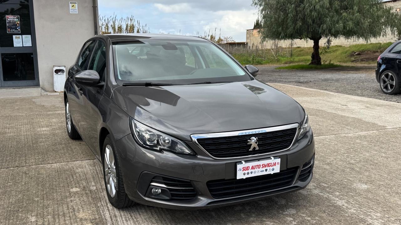 Peugeot 308 HDi 130cv Business