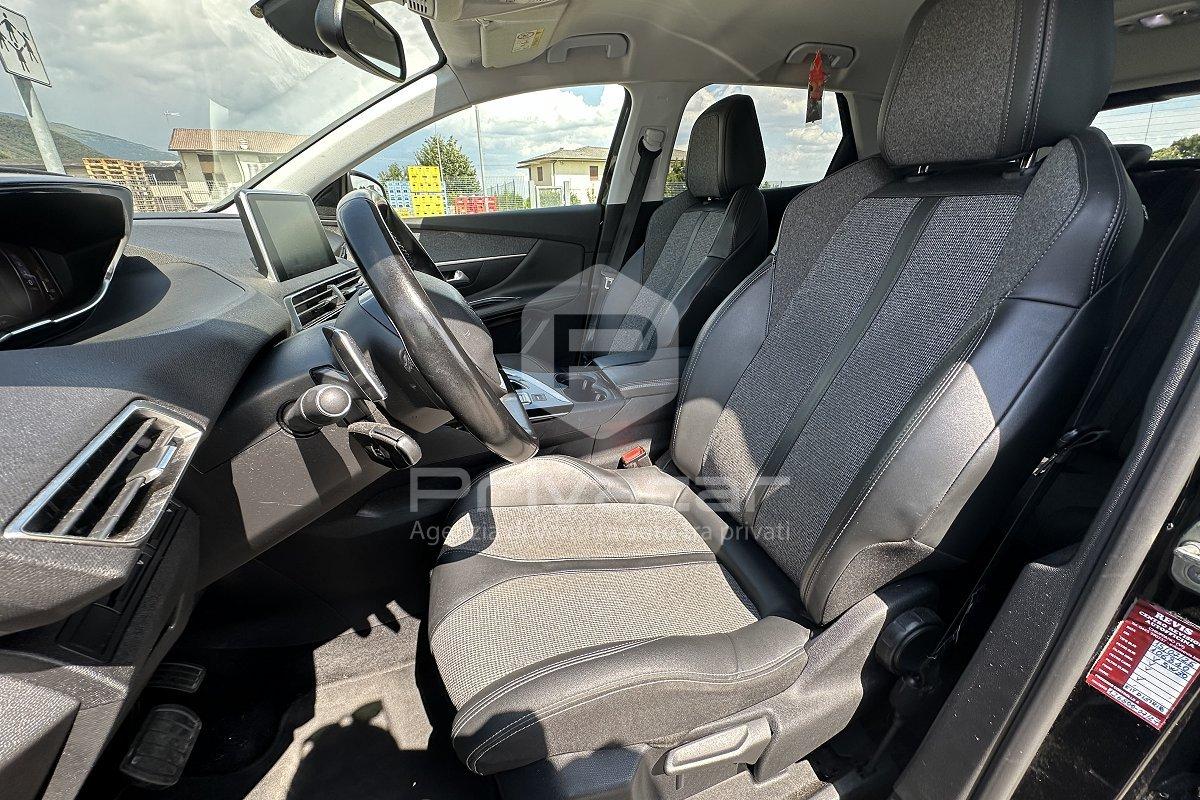 PEUGEOT 3008 BlueHDi 130 S&S EAT8 Allure