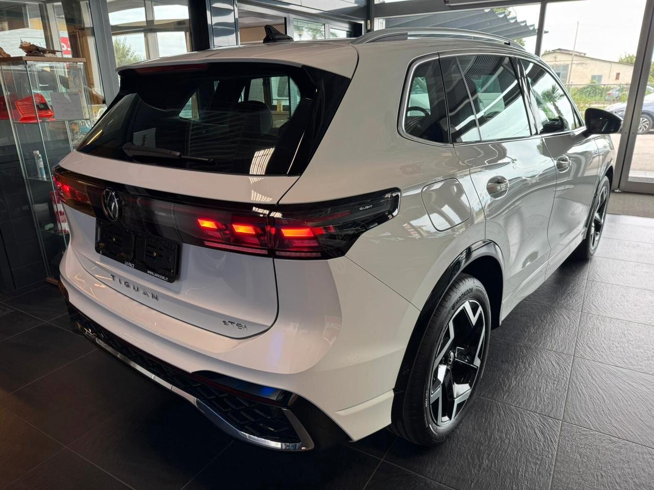 Volkswagen Tiguan 1.5 eTSI 150 CV ACT DSG R-Line