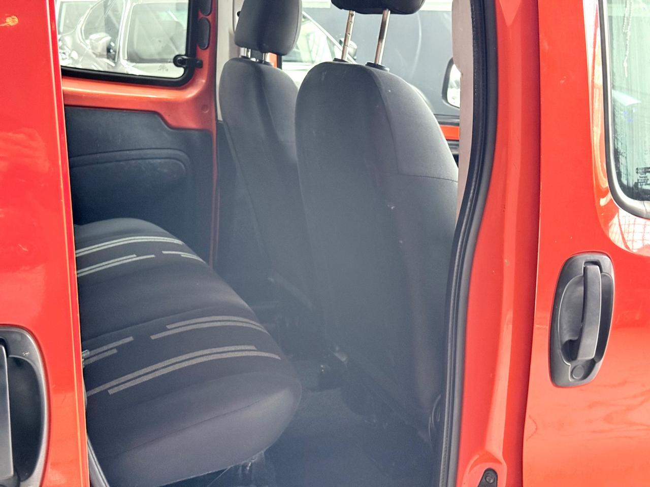 Fiat Fiorino 1.3 MJT 95CV Combi Semivetrato Adventure