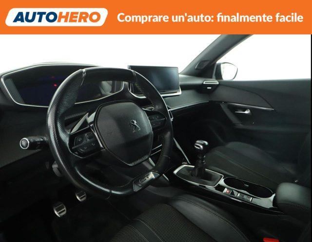 PEUGEOT 2008 PureTech 130 S&S GT Line