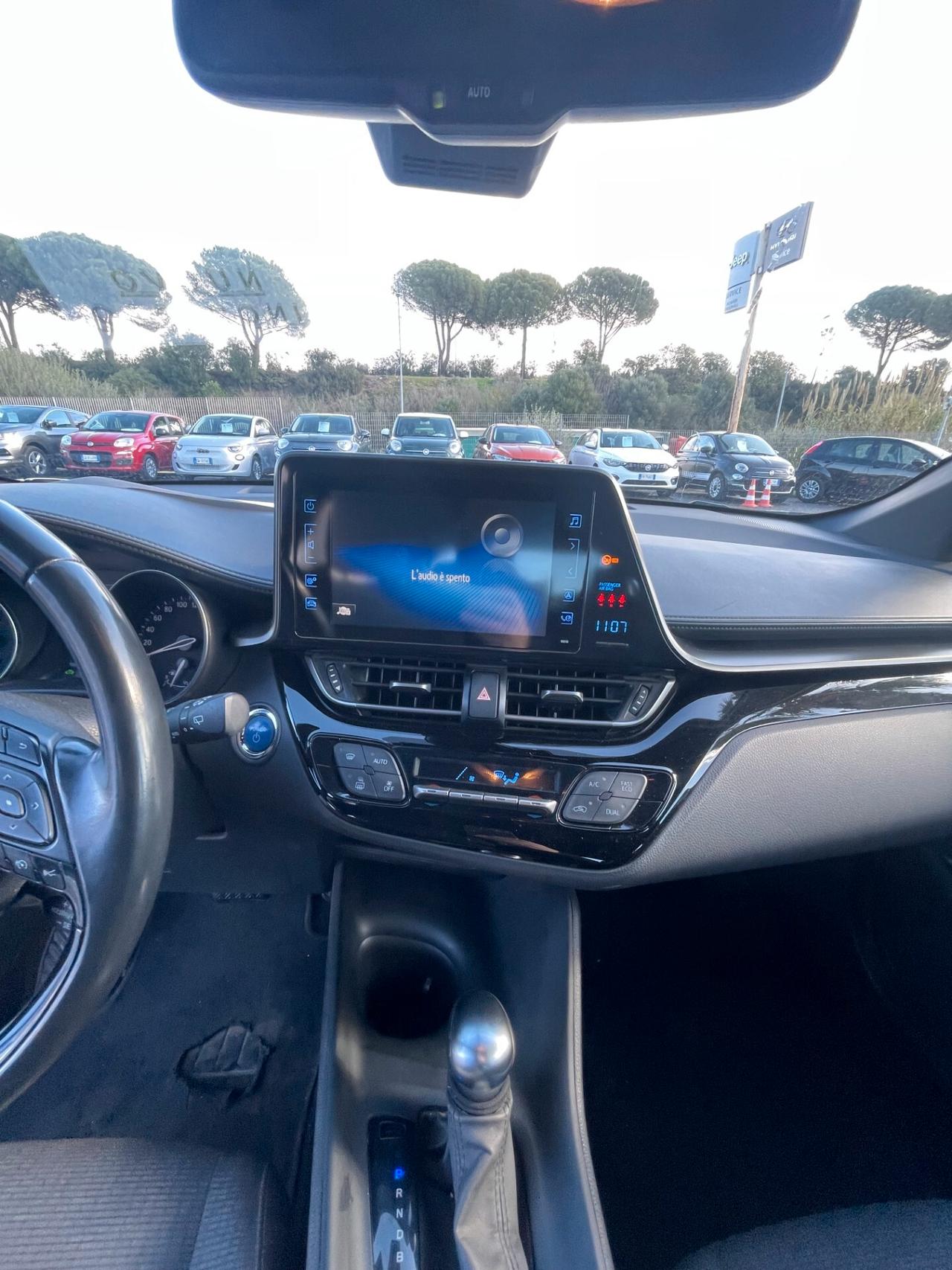 Toyota C-HR 1.8 Hybrid E-CVT Active