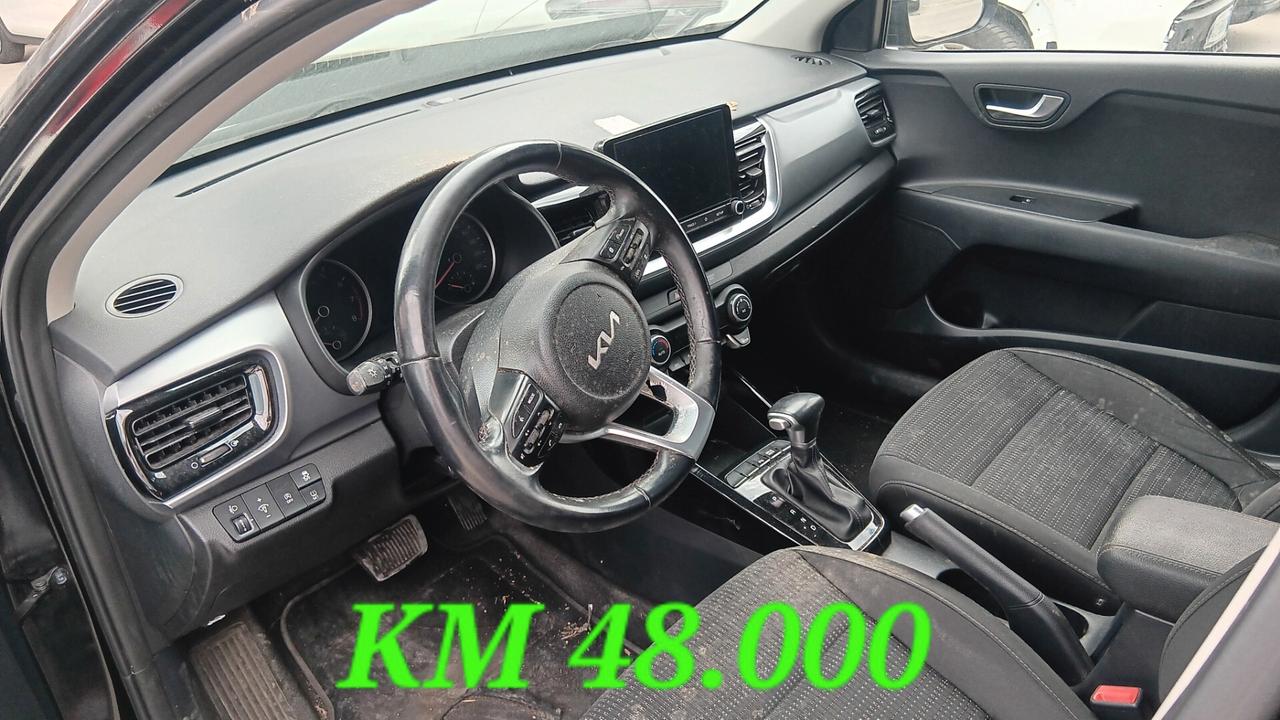 Kia Stonic GT Line incidentata sinistrata mondialcars 023