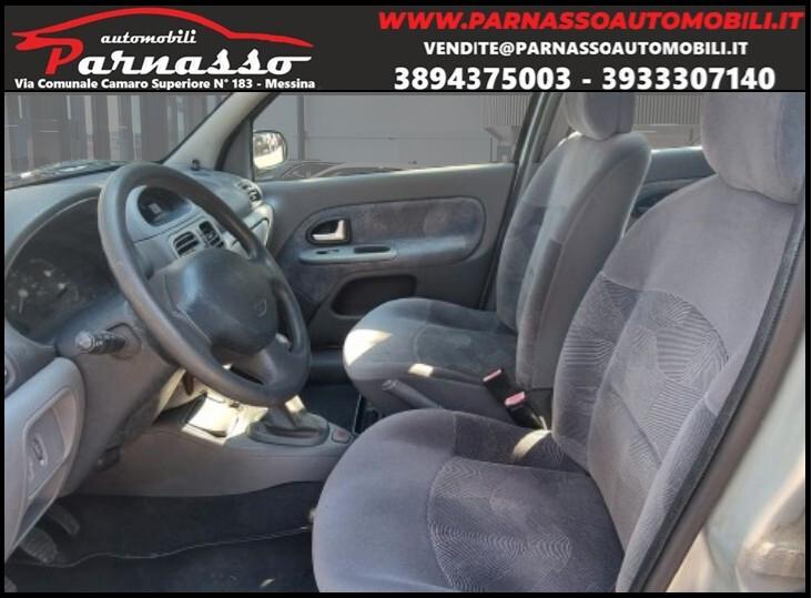 Renault Clio 1.4 cat 5 porte RXE