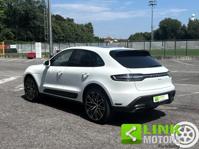 PORSCHE Macan 2.0 T