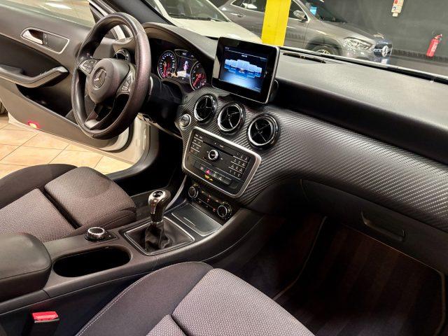 MERCEDES-BENZ GLA 180 Business OK NEOPATENTATO - KM CERTIFICATI