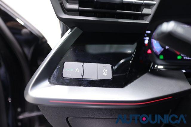 AUDI A3 SPB 30 G-TRON METANO S TRONIC BUSINESS AUTOMATICA