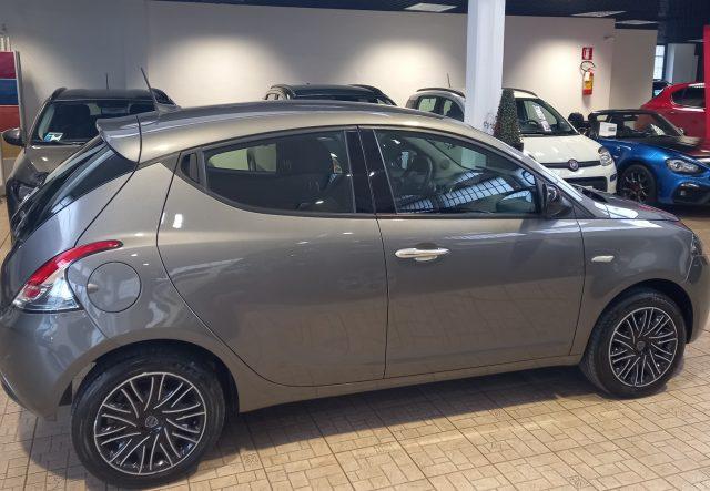 LANCIA Ypsilon 1.0 FireFly 5 porte S&S Hybrid Ecochic Gold