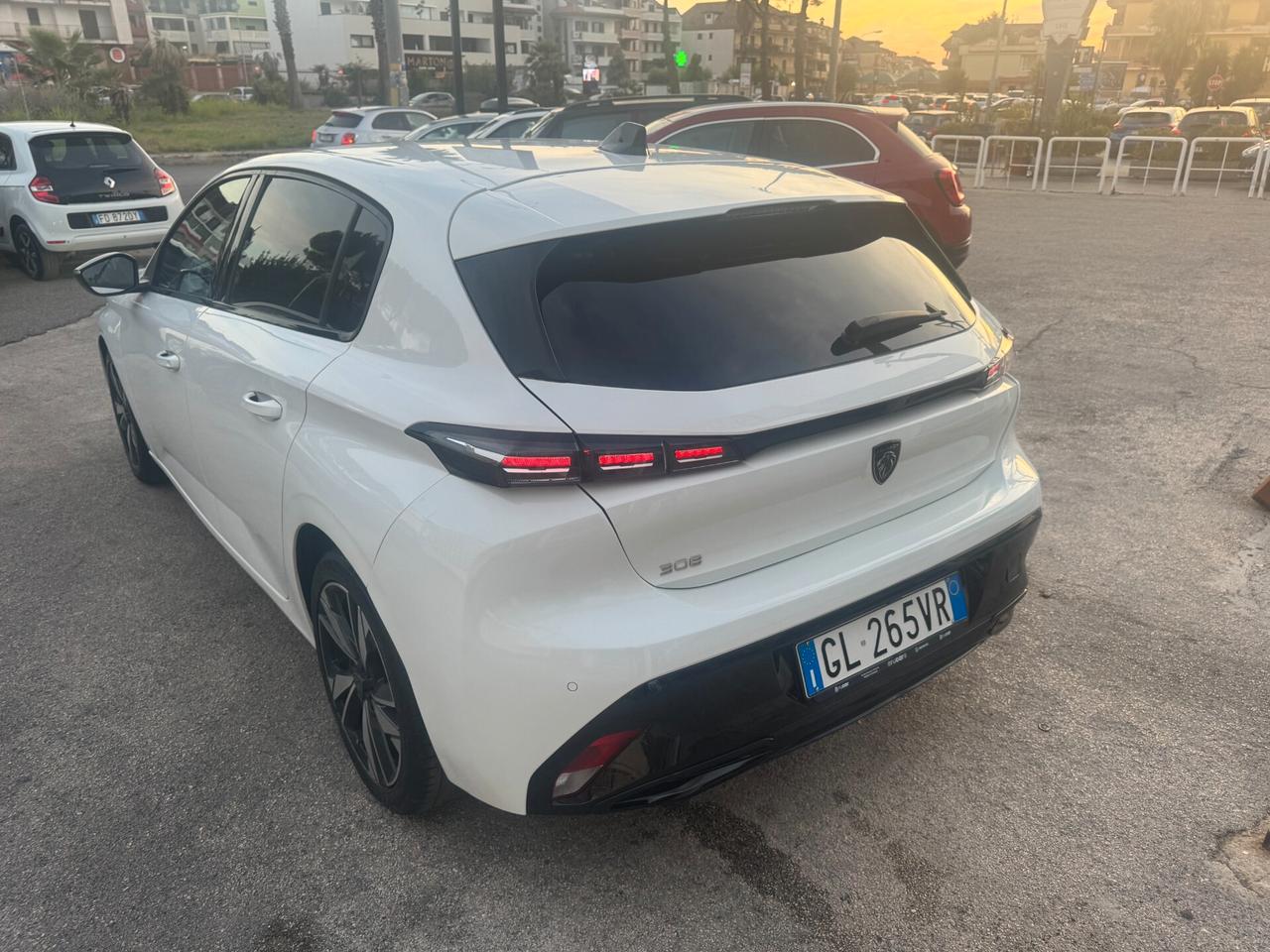 Peugeot 308 1.5 BlueHDi EAT8 12/2022