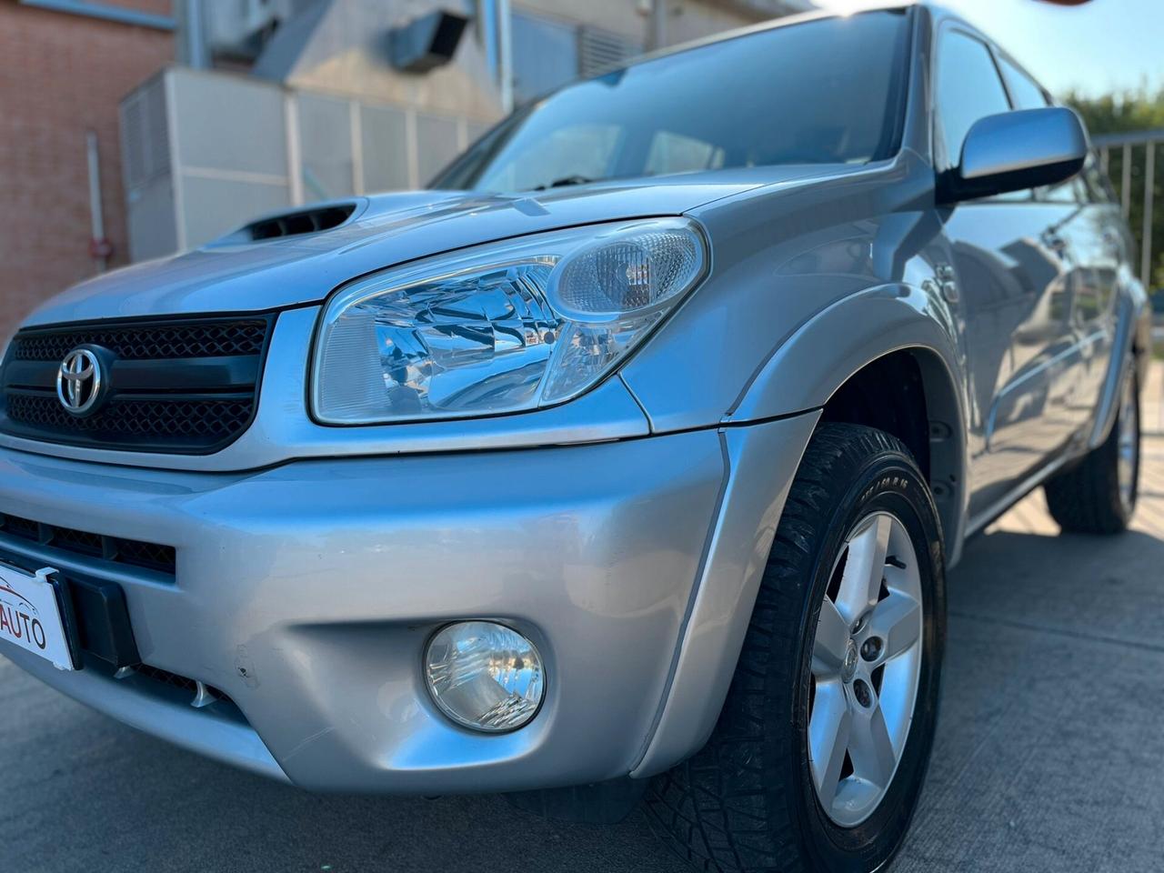 Toyota RAV 4 RAV4 2.0 Tdi D-4D cat 5 porte Sol