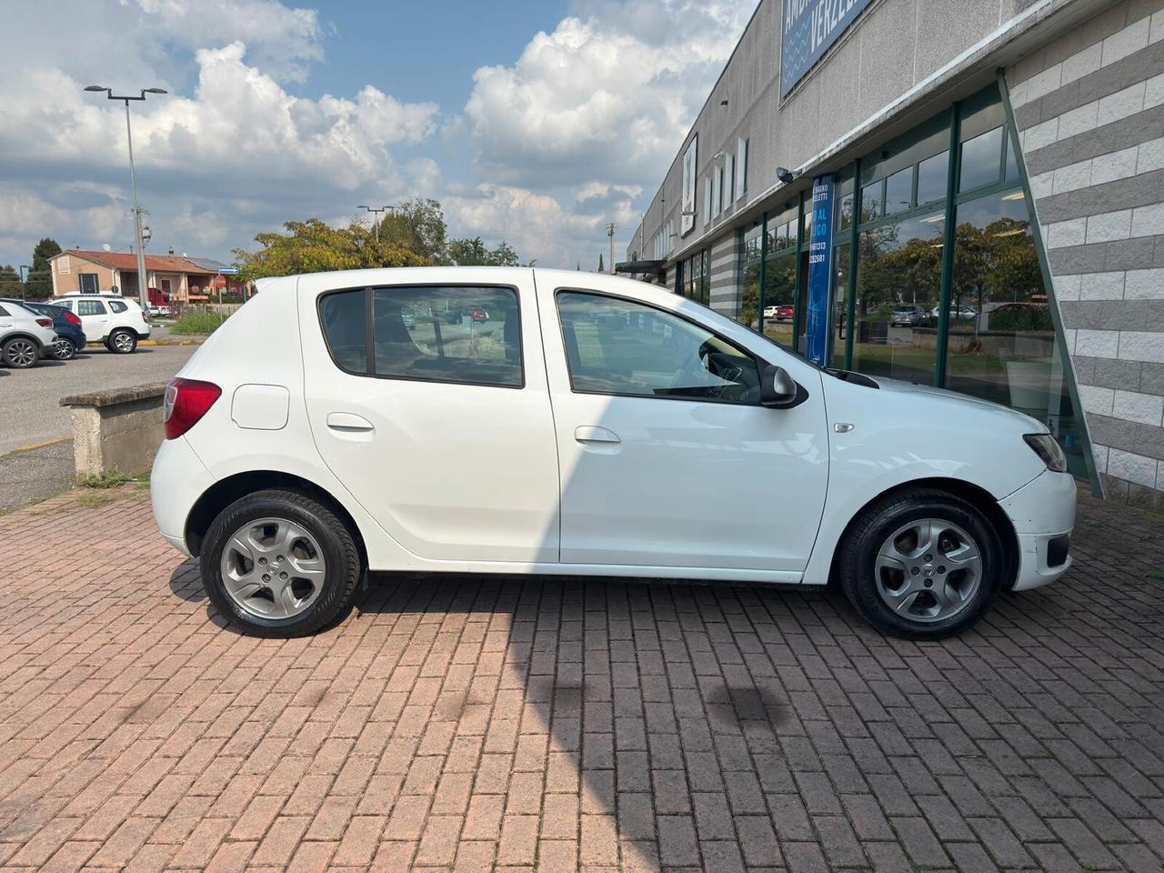 Dacia Sandero 1.2 GPL 75CV Ambiance