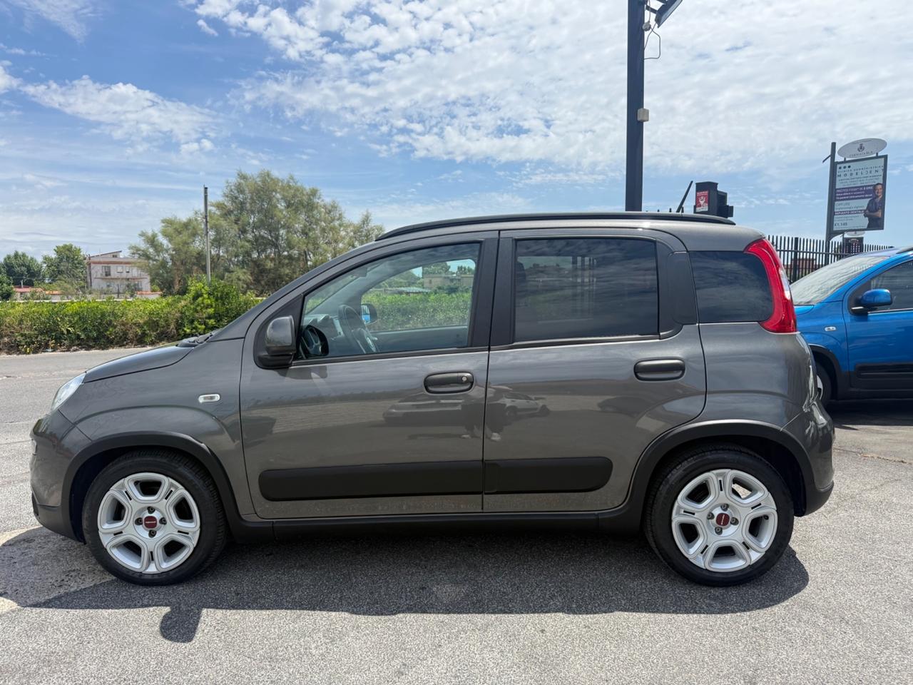 Fiat Panda 1.0 FireFly Hybrid City Life Grey Met.