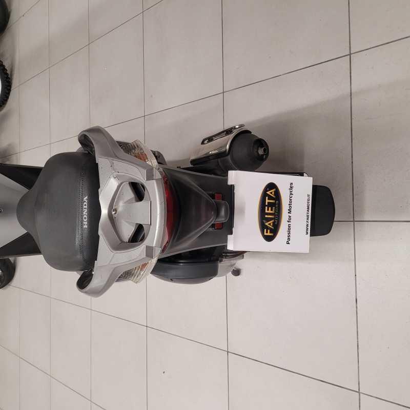 Honda SH 125 i - 2009