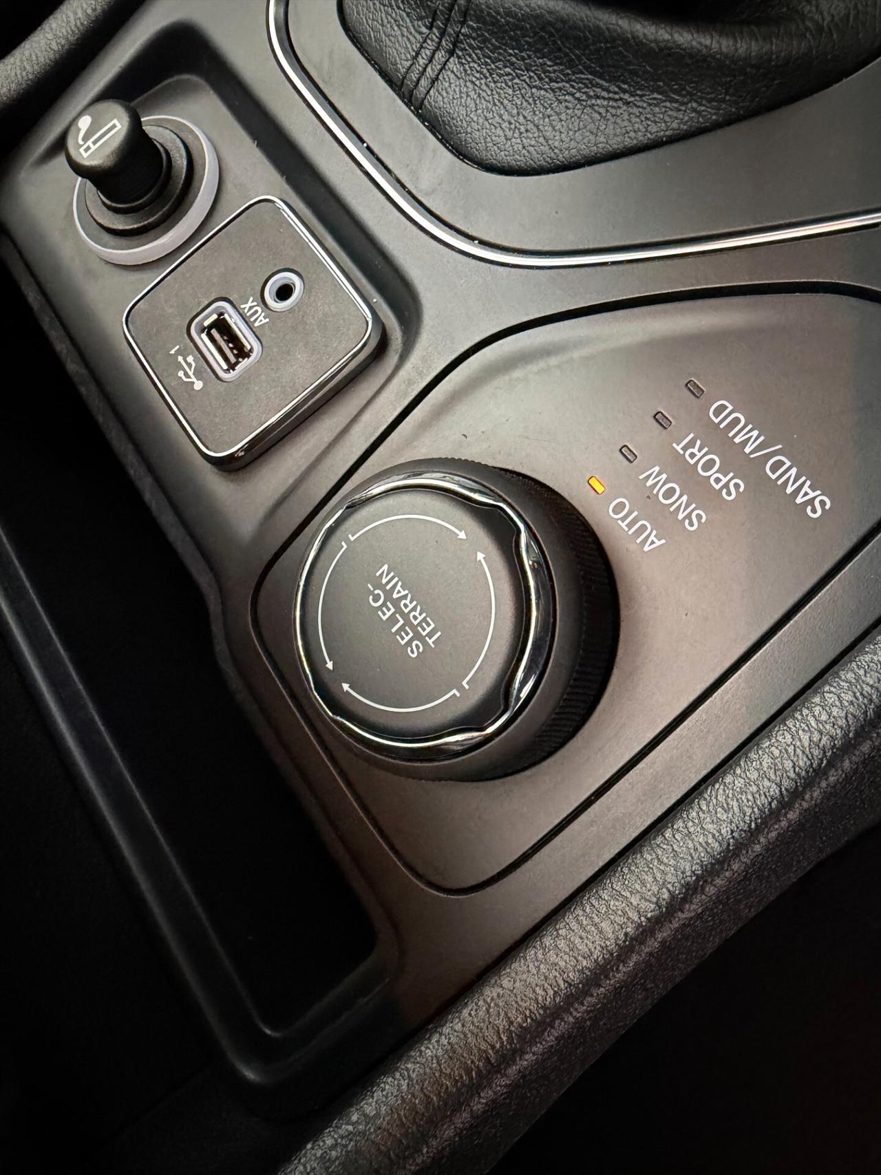 Jeep Cherokee 2.2 Mjt AWD Active Drive I Longitude 4X4 GANCIO TRAINO