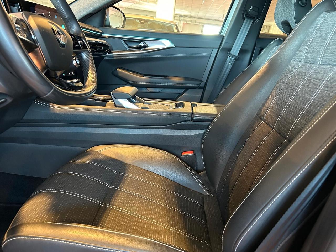 Renault Austral TECHNO Full Hybrid E-Tech 200 CV UNICO PR.