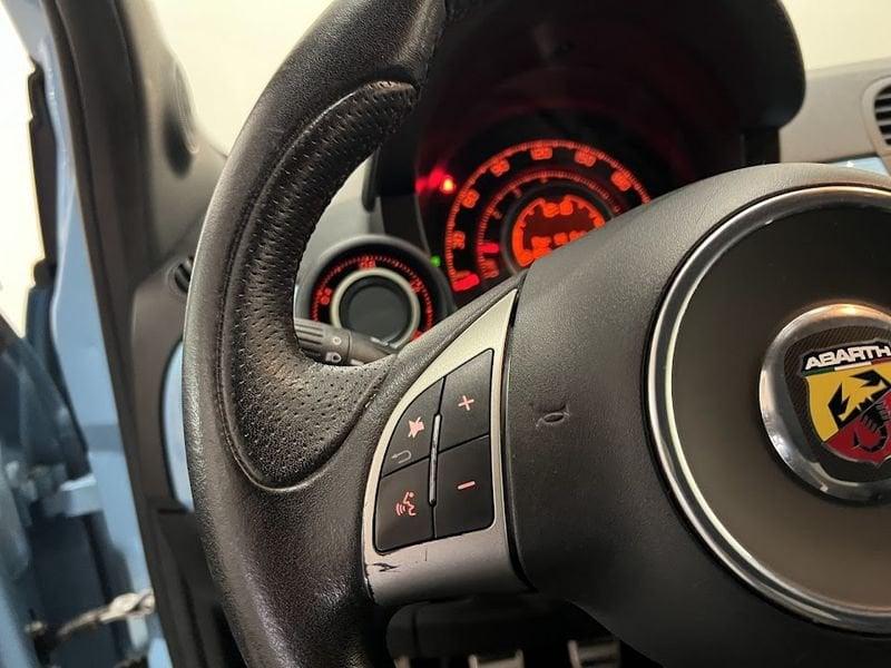 Abarth 500 500 1.4 Turbo T-Jet Custom