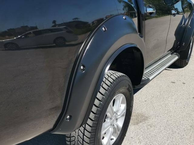 NISSAN Navara 2.3 dCi 4WD Double Cab Acenta / RIDOTTE+DIFFERENZ.