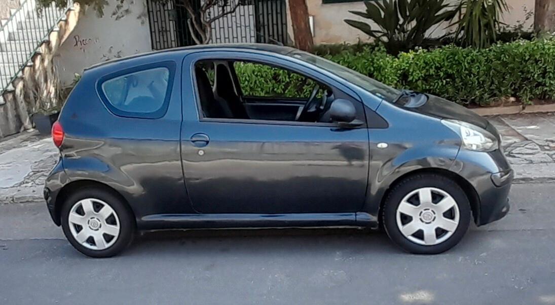 Toyota Aygo 1.0 12V VVT-i 3 porte