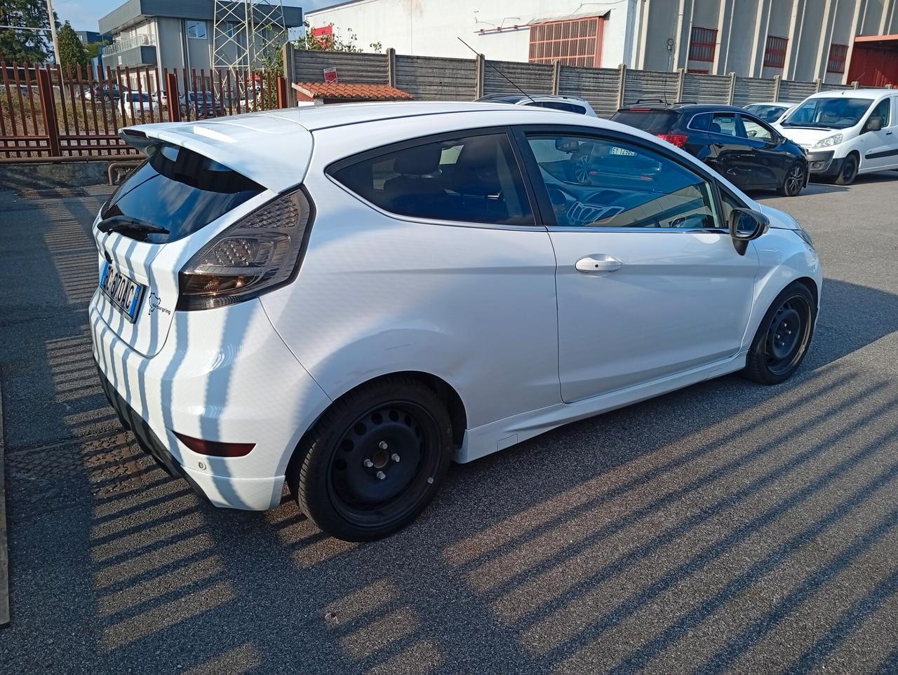 Ford Fiesta 1.2 82CV 3 porte NEOPATENTATI OK