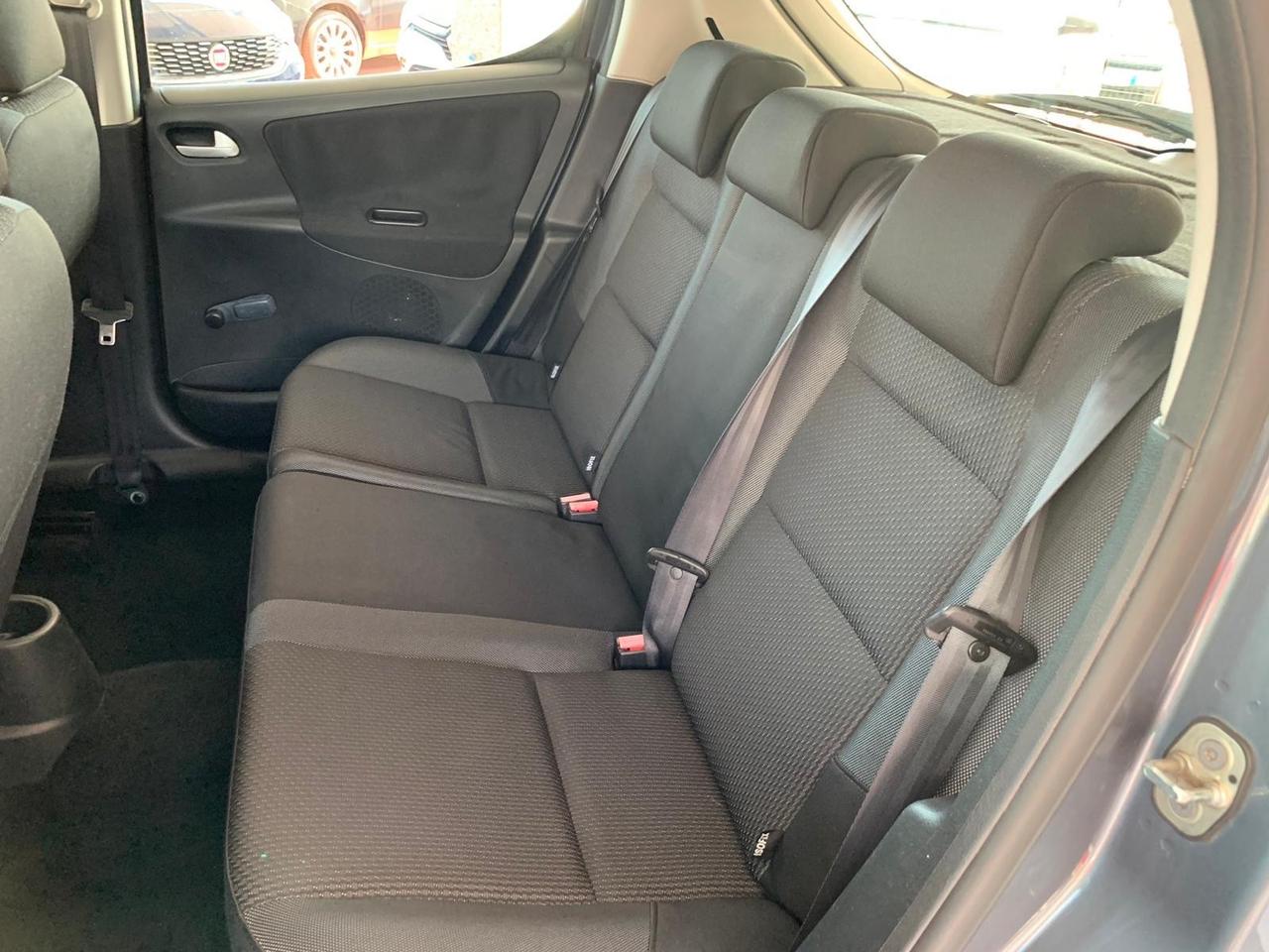 Peugeot 207 1.4 GPL per neopatentati