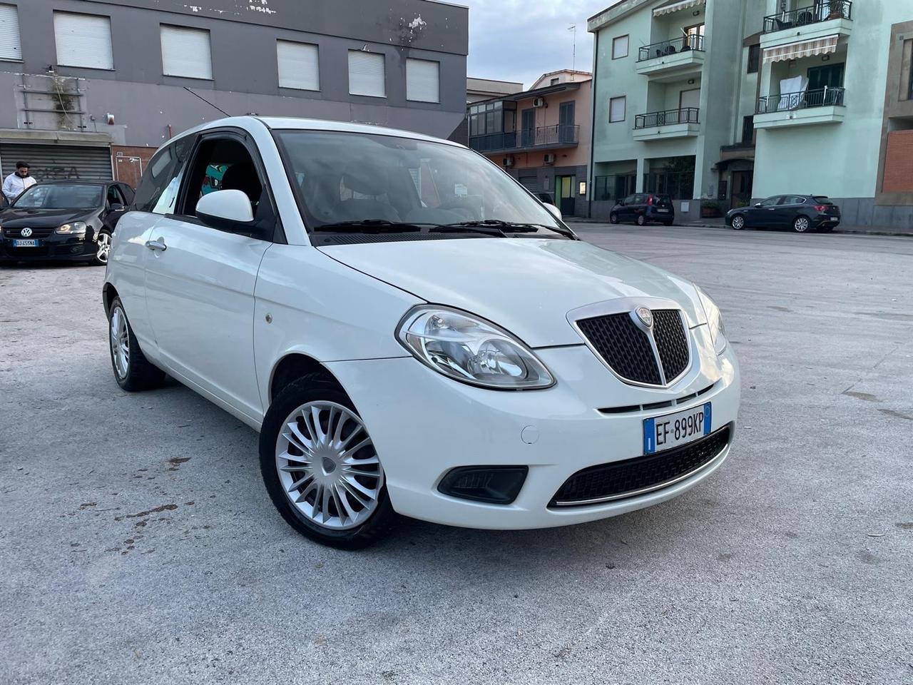 Lancia Ypsilon 1.2Benz/Gpl Unyca Full Perfett