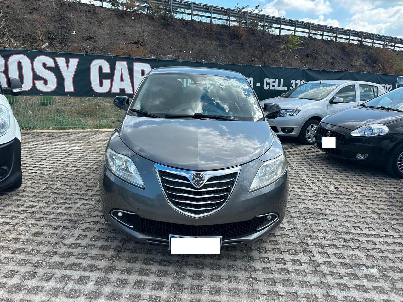 Lancia Ypsilon 1.2 69 CV 5 porte GPL Ecochic Gold-10/2012