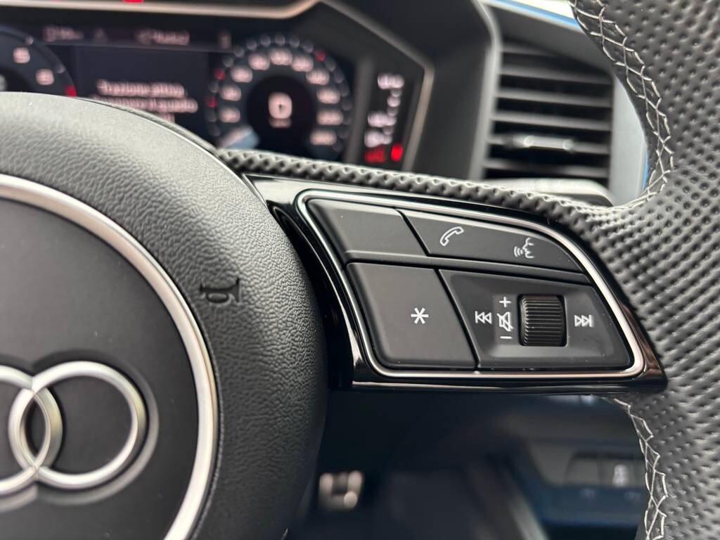 Audi A1 SPB 30 TFSI S line edition Nuova IVA ESPOSTA