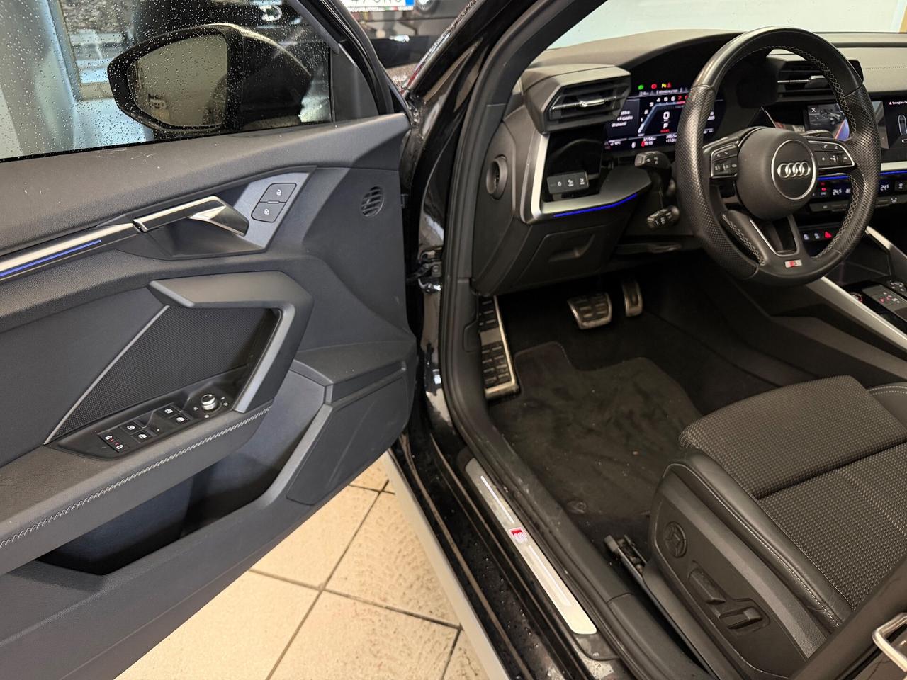 Audi S3 2,.0Tfsi Quattro s tronic .