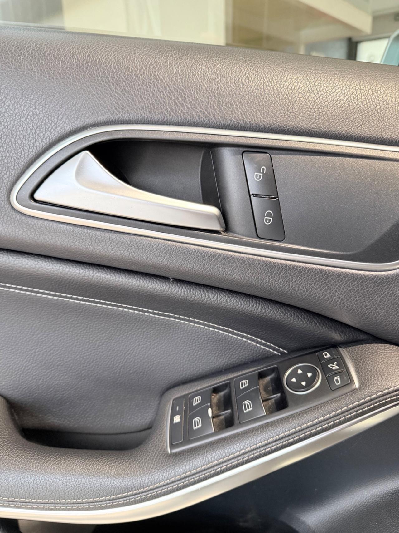 Mercedes-benz A 180 d Executive fari full-LED navi retrocamera