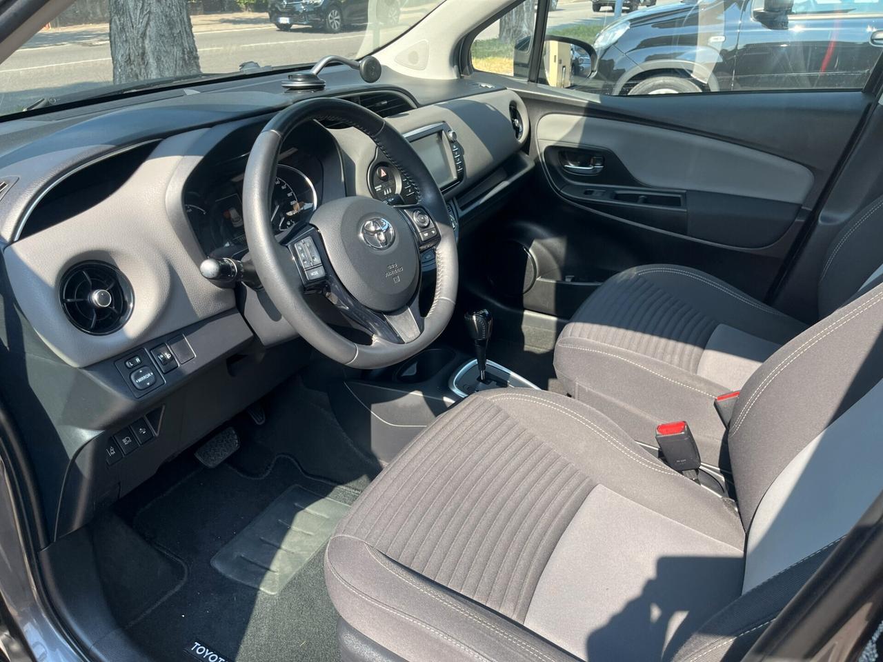 Toyota Yaris 1.5 Hybrid 5 porte Active