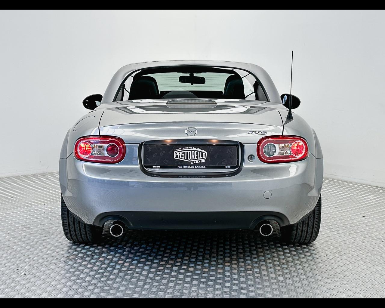 MAZDA MX-5 1.8 Center-Line Roadster Coupe