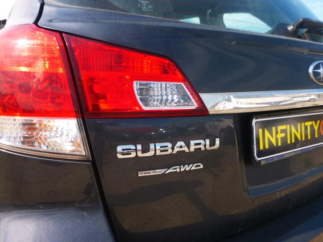 Subaru OUTBACK 2.0D Trend Limited