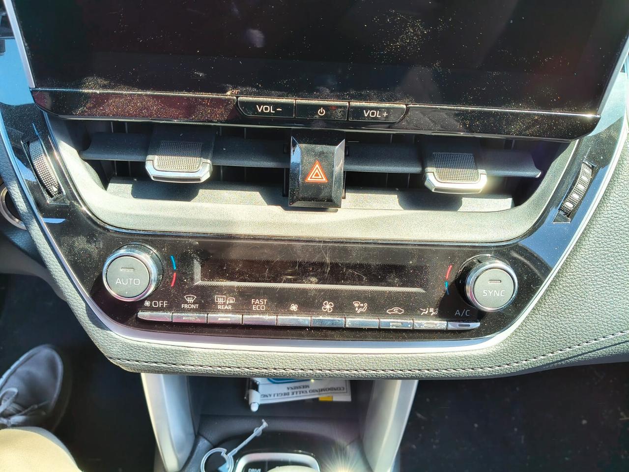 Toyota Corolla Cross 2.0 Hybrid 197 CV E-CVT Lounge Light