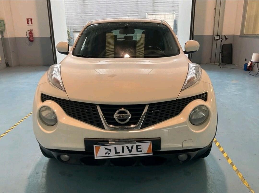 Nissan Juke 1.6 DIG-T 190 Acenta