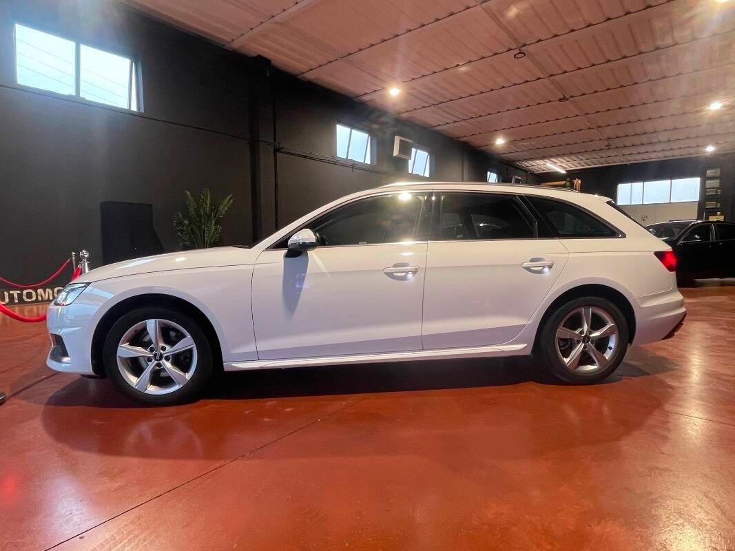 Audi A4 Avant A4 avant 30 2.0 tdi Business Advanced 136 cv