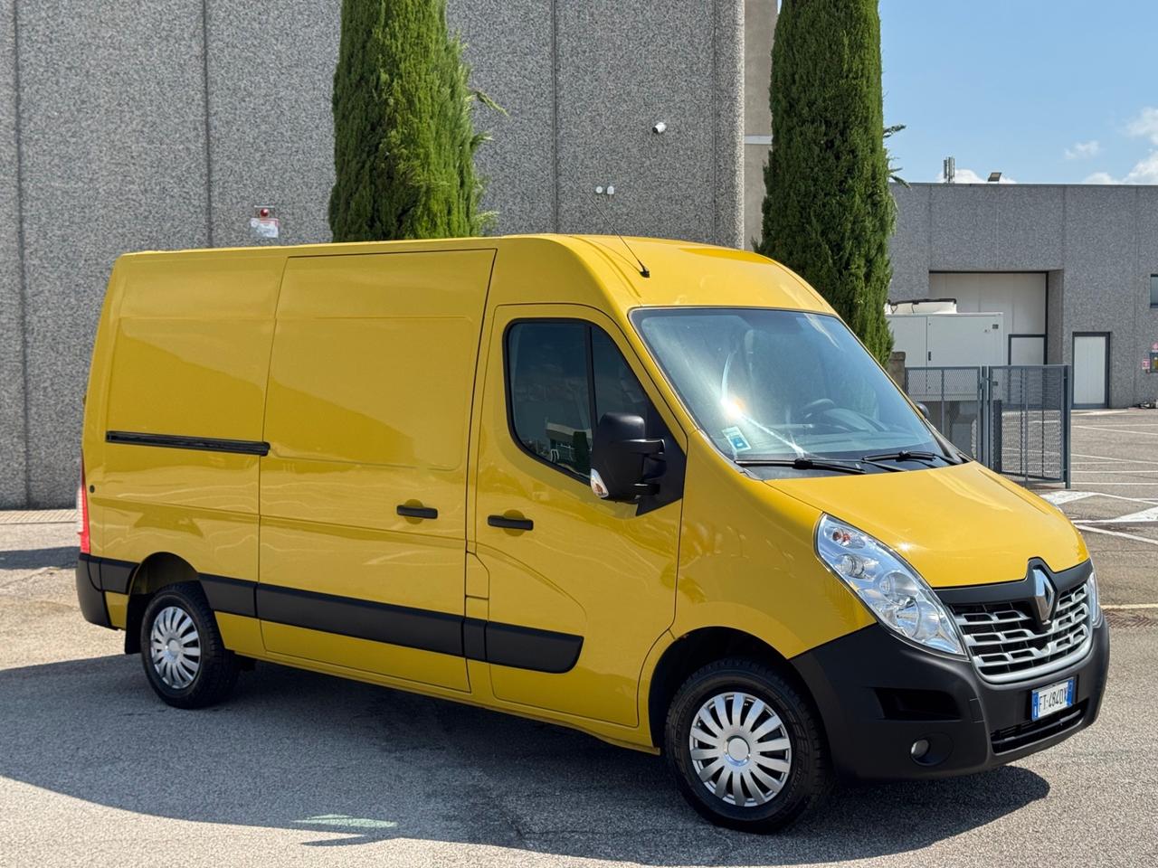 Renault Master 2.3 Dci 130cv L2H2