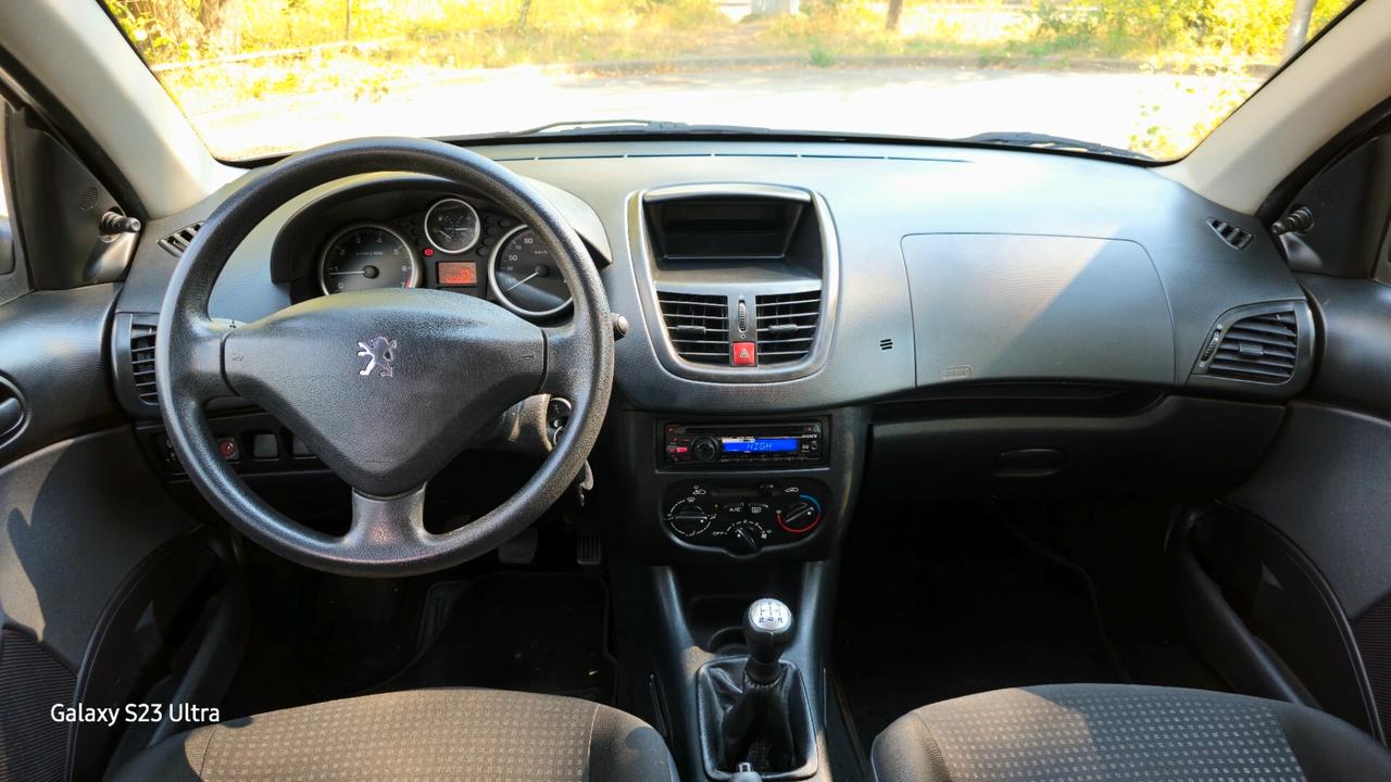 Peugeot 206 plus ok neopatentati GARANTITA 12 MESI