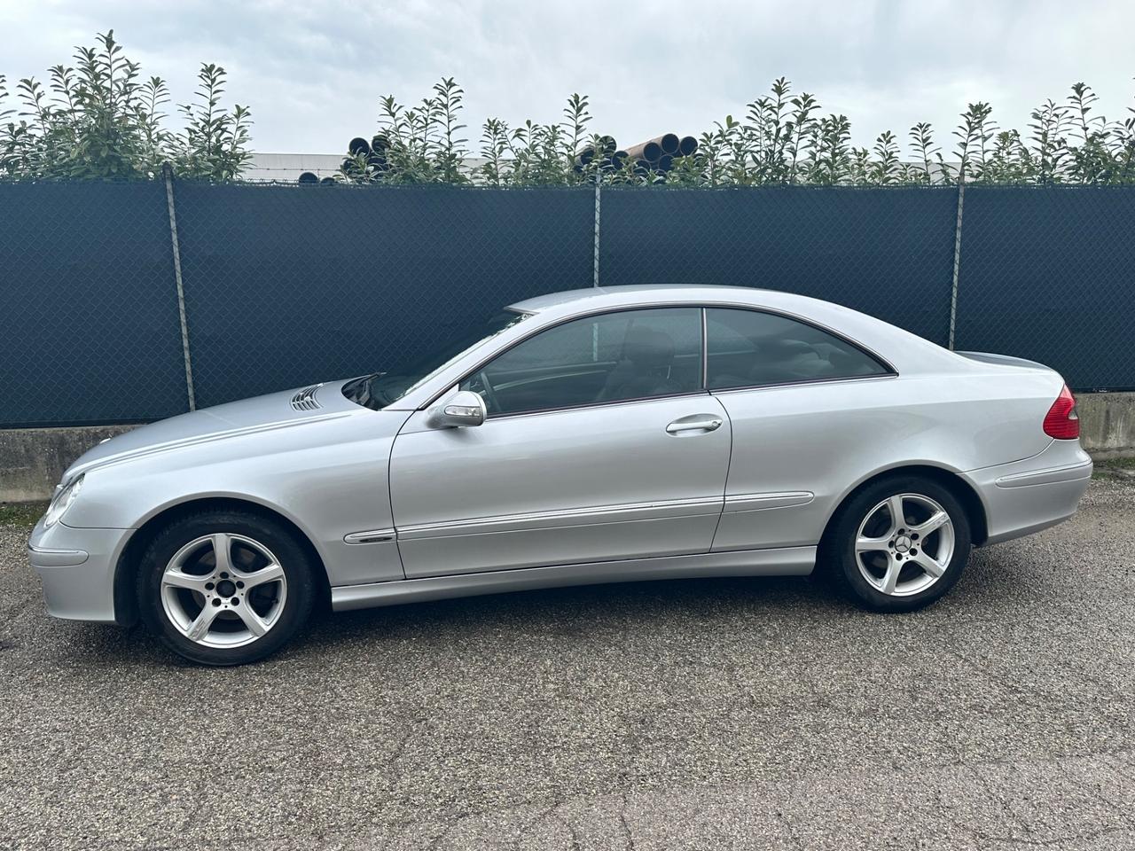 Mercedes-benz CLK 220 CDI cat Avantgarde