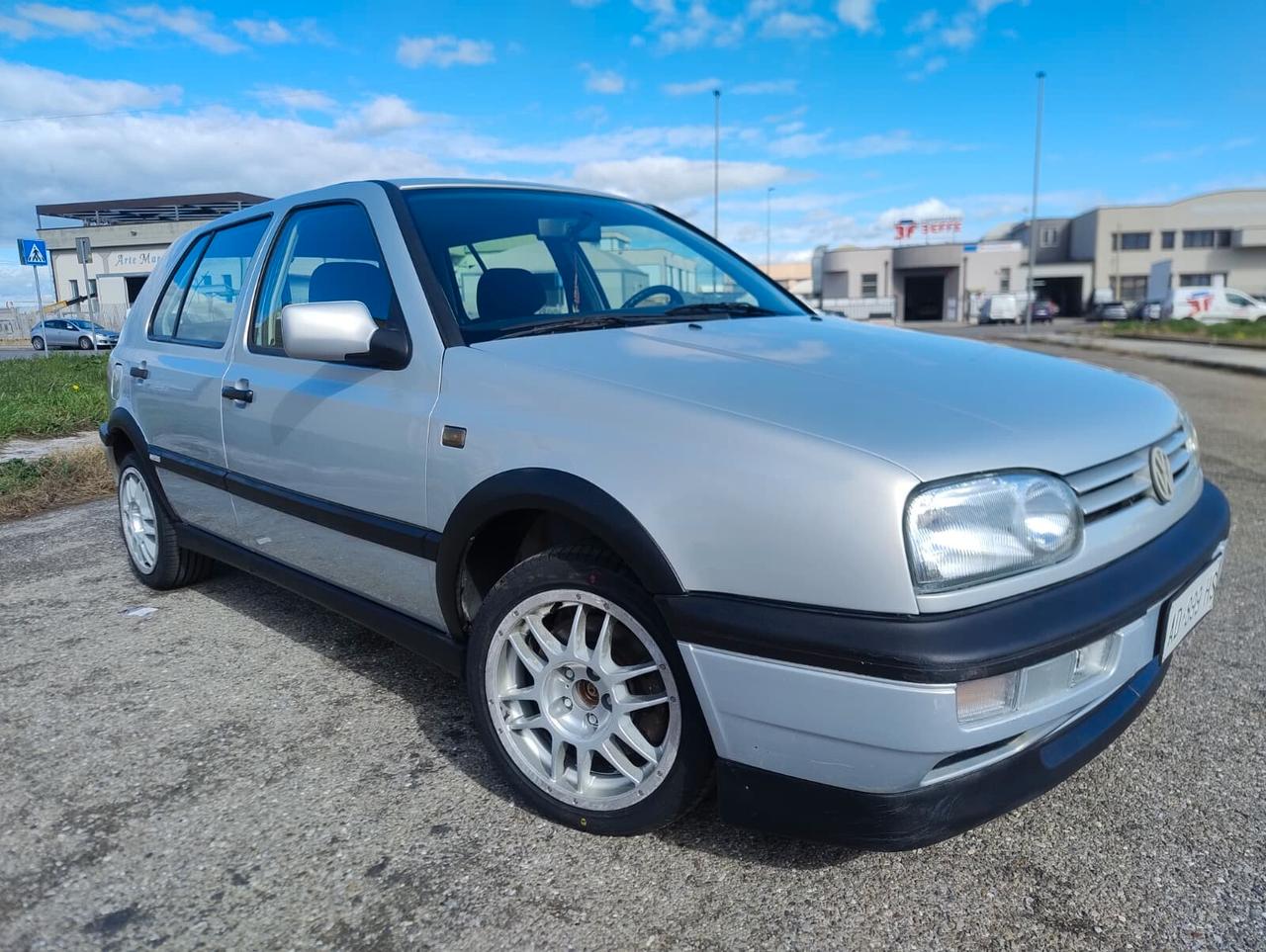 Volkswagen Golf GTI 2.0 cat 5 porte