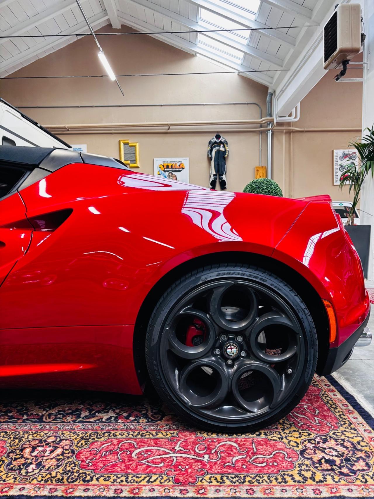 Alfa Romeo 4C 1750 TBi Spider
