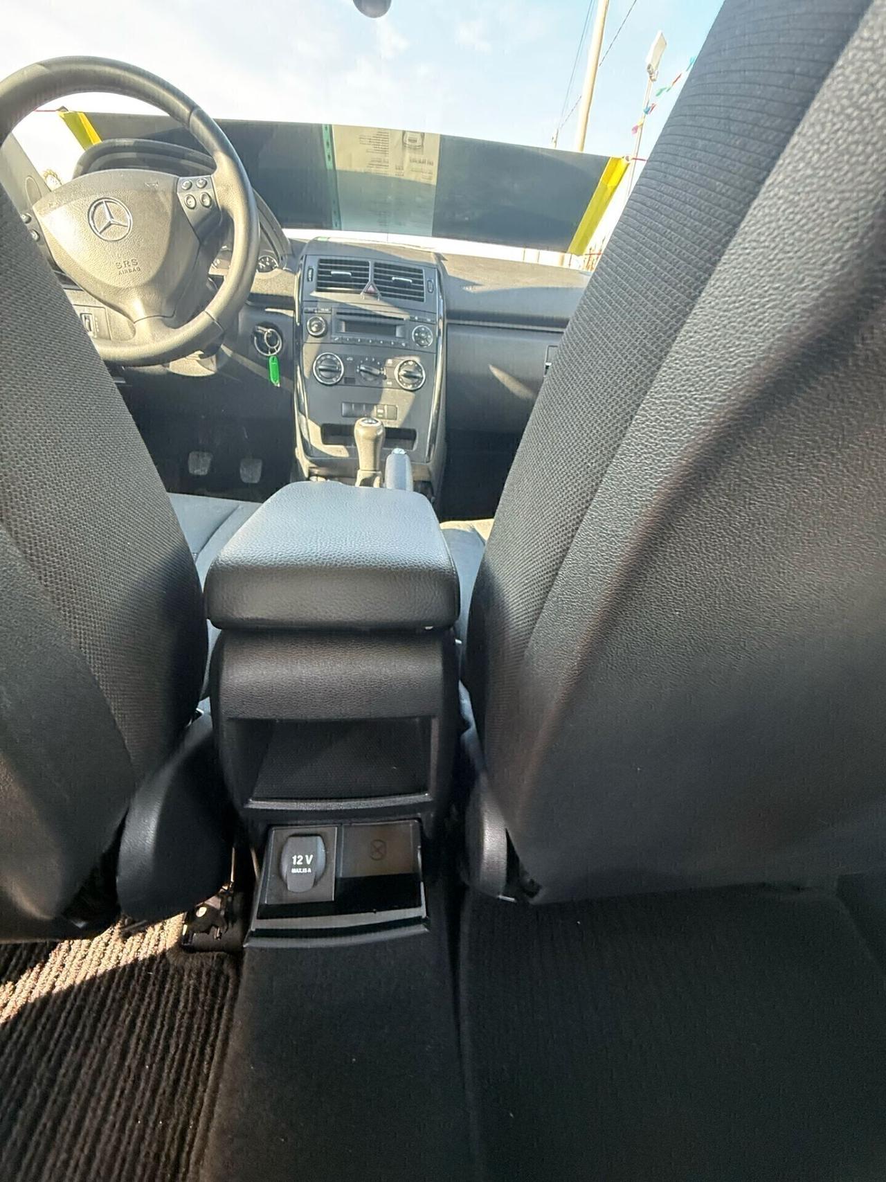 Mercedes-benz A 160 BlueEFFICIENCY Elegance