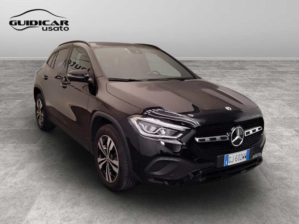 Mercedes-Benz GLA-H247 2020 - GLA 180 d Sport Plus auto