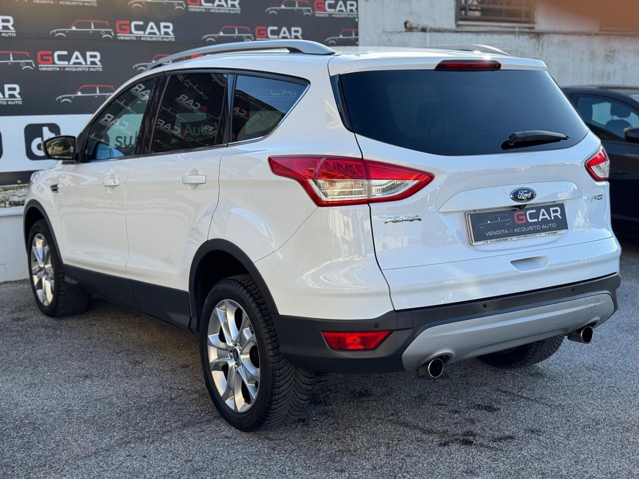 Ford Kuga 2.0 TDCI 150 CV S&S 4WD Powershift Titanium