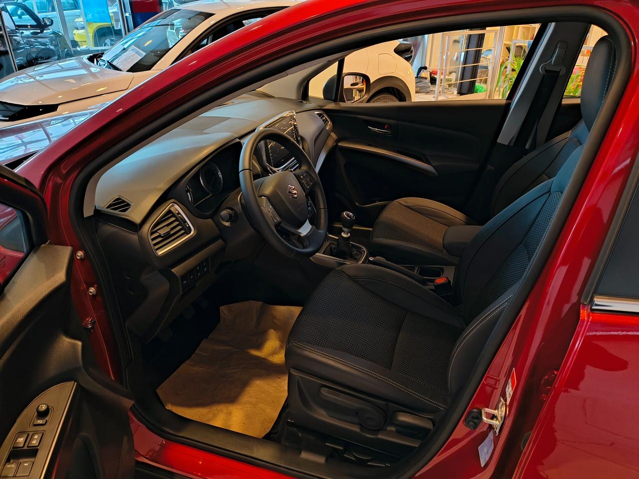 Suzuki S-Cross 1.4 Hybrid 4WD AllGrip Top