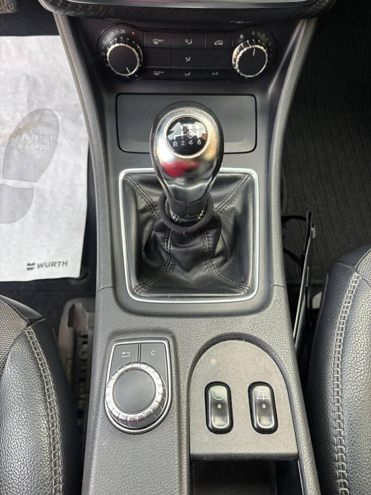 Mercedes-benz GLA 200 CDI Sport/;.''"!'