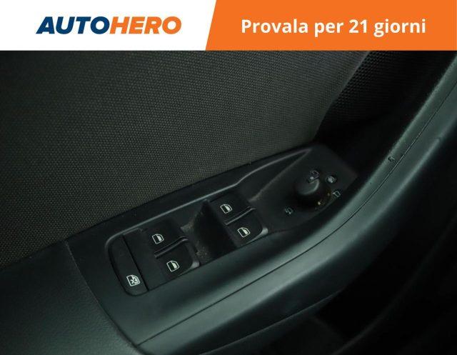 AUDI Q3 2.0 TDI 120 CV Business