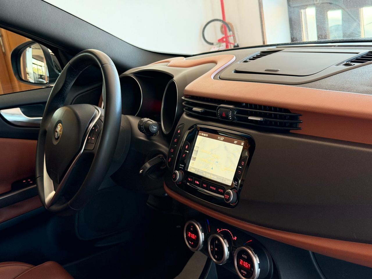 Alfa Romeo Giulietta 2.0 M.JET 150 cv. EXCLUSIVE (Tetto)